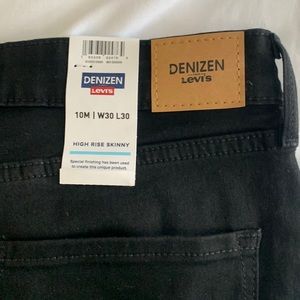 Levi’s Denizen high rise jeans